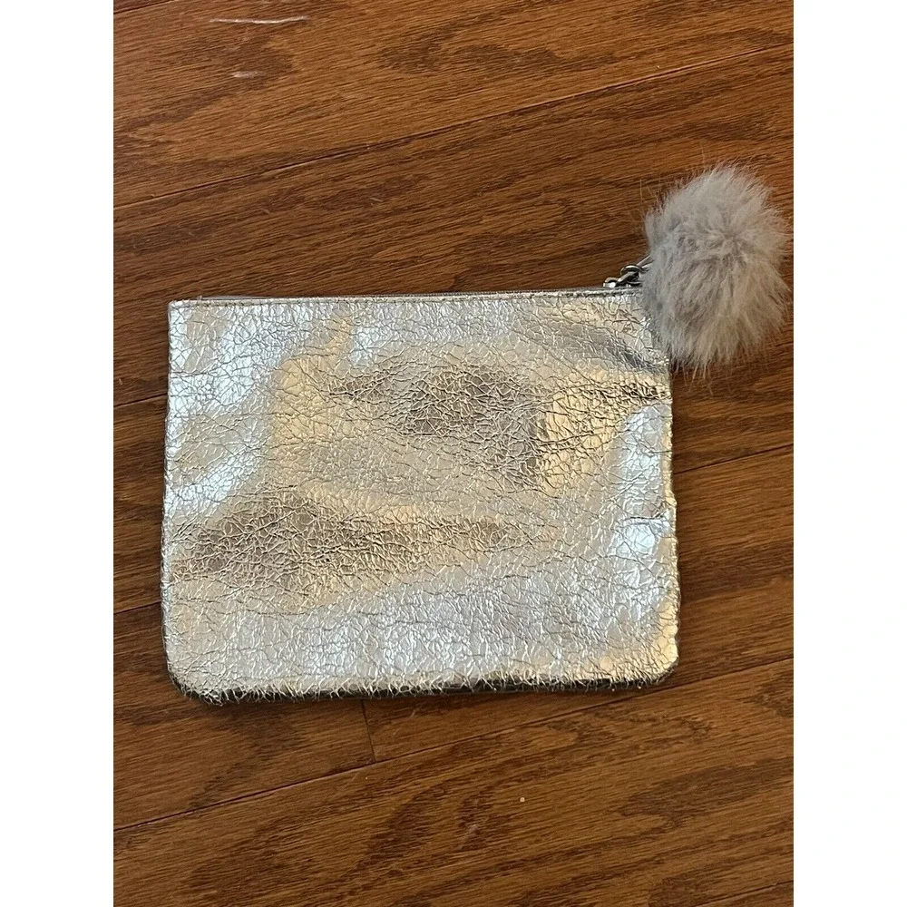 2 MAC Cosmetics Bags Metallic‎ Rose Gold and Silver Very Gently Used